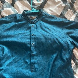 Medium sized dark blue kurta/qameez